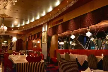 Seating options in the dining room
