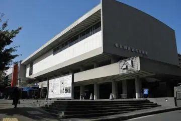 MOMAT Building (Photo: Sue Ann Kunath)