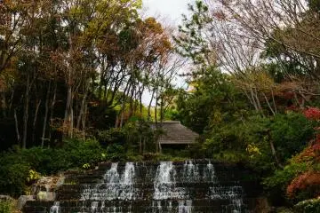 Dainiga Falls and Kinoshita House