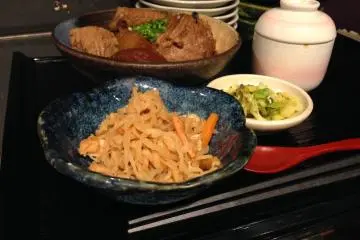 Lunch Set with pickles at Noppo Izakaya 