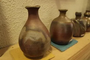 Bizen-yaki at one of the many shops around the town
