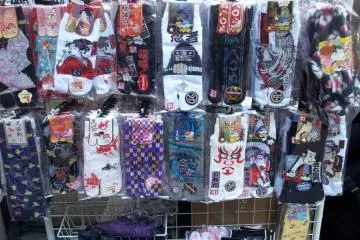 Japanese tabi socks are great gifts