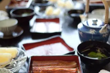 Maekawa table spread (Photo: Julio Shiiki)