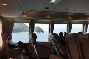 2층 데크의 '로얄' 좌석 