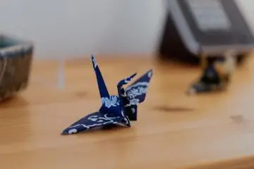 Origami crane