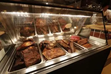 Meats are displayed clearly so have a look before you order