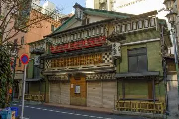 Suehiro-tei, famous for its architecture and comedic storytelling shows