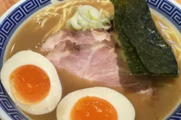 Ramen tsujita juga harus Anda coba
