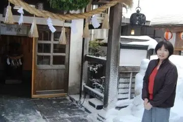 The sake brewer's wife invited us in