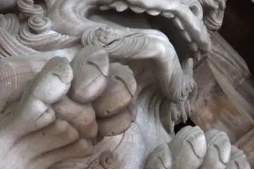 조각상