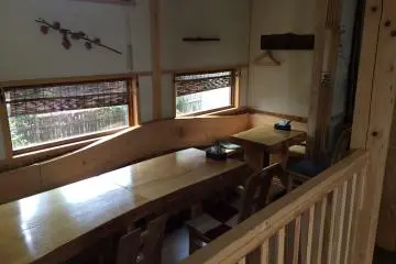 They offer western and Japanese style tables