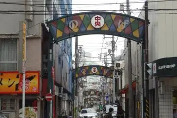 The entrance to Noge in the daytime. (Photo: Tomoko Kamishima)