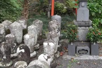 Grave markers near the hall
