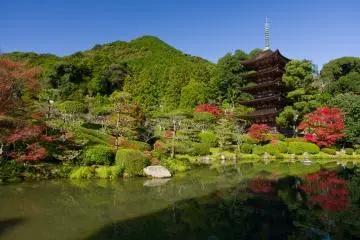 Rurikoji (Photo: Yamaguchi Prefecture)
