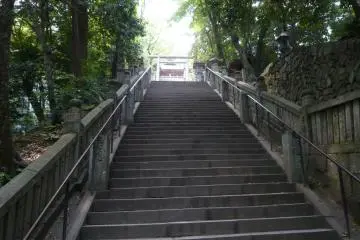 <p>ทางขึ้นช่วงสุดท้าย</p>