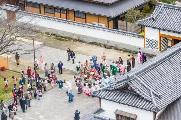 A last gathering and bow, viewed from the castle observatory
