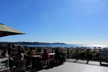 Enjoy a nice view and a snack...