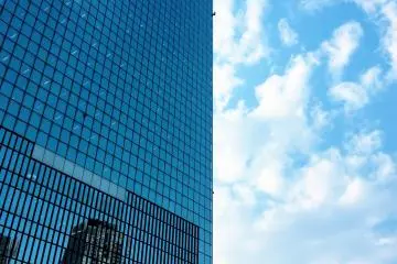 The building is designed to blend into the skyline (Photo: Ophelia Cai)