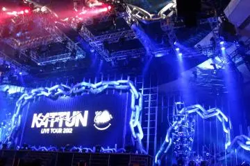 Live show of KAT-TUN is going to start!