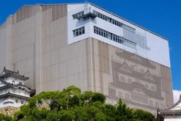 Himeji Castle will be under construction through 2014