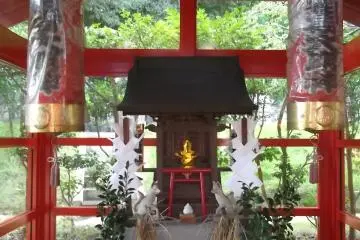 Gallery image