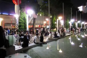 At night TDC is quite popular for meetings, too