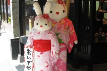 Bunnies in kimono invite to one of the numerous shops selling yukata
