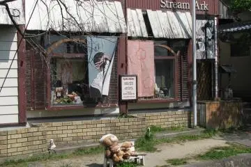 Philosopher's Path is full of small shops