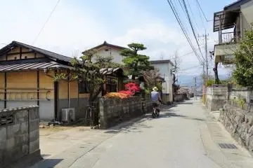 ถนนหนทางอันเงียบสงบของเอ็นซาน