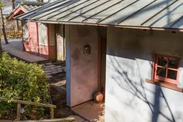 L'une des cabanes confortables du gîte BBC Nagayu