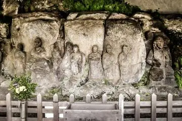 Divided into four clusters, the first group you see contains over 20 statues