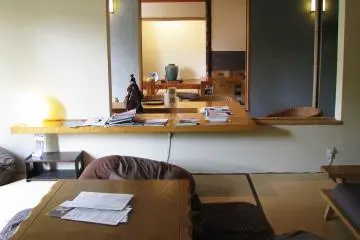 Besides private rooms, there is a common room