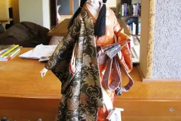 Decorative doll
