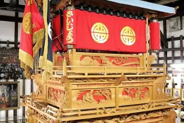 The danjiri on display in the Saijo Tourism & Exchange Center
