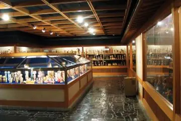 Le musée est assez spacieux et instructif