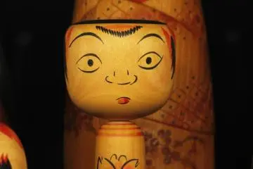 Un visage amusant ressemblant à celui d'un personnage de dessin animé