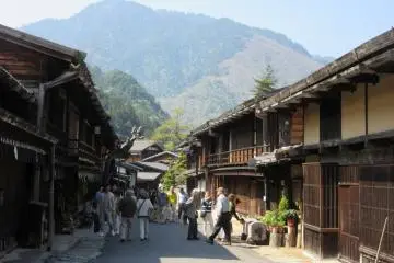 Tsumago is popular with tourists like other Kiso Valley towns