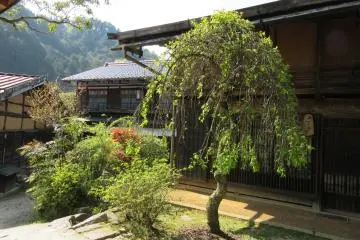 Nice spring day in Tsumago