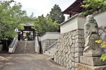 Le temple Konren-ji est bien gardé