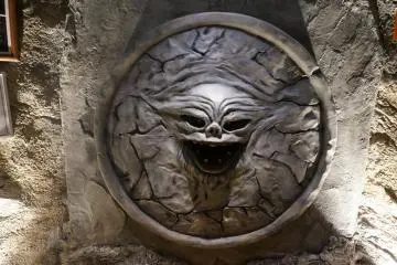 Kaiju Sakaba (Monster Bar)