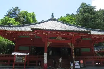 Futarasan Shrine 