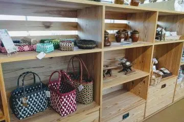 Gallery image