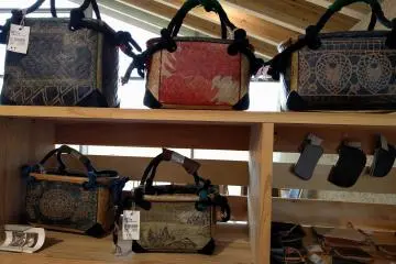 Tas-tas washi yang didesain dengan cantik