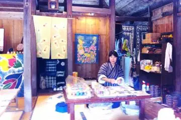 Gallery image