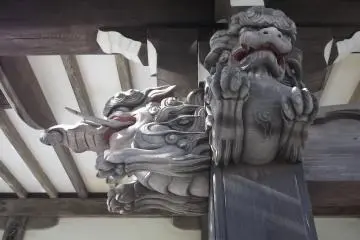 Penjaga udara di aula