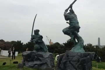 Ganryujima memorial statue, Musashi Vs Kojiro