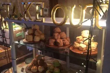 Can't stop staring at the scones for take away