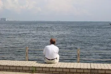 The number one activity in Meriken Park
