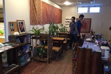 Coffee shop featuring hand-grown beans
