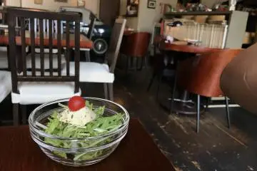 Simple salad to accompany the main meal